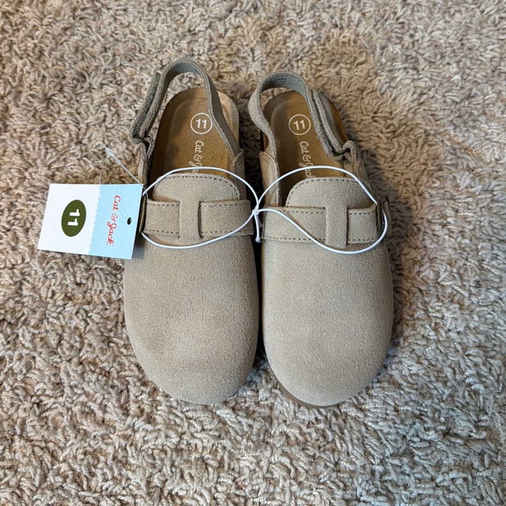 Cat & Jack Kids Tan Beige Faux Suede Buckle Clogs Slingback Shoes Size 11 NWT